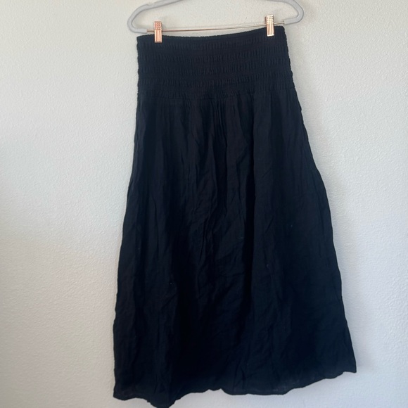 Old Navy Crinkle Gauze Black Smocked Waist Maxi Skirt 100% Cotton M - Picture 4 of 9